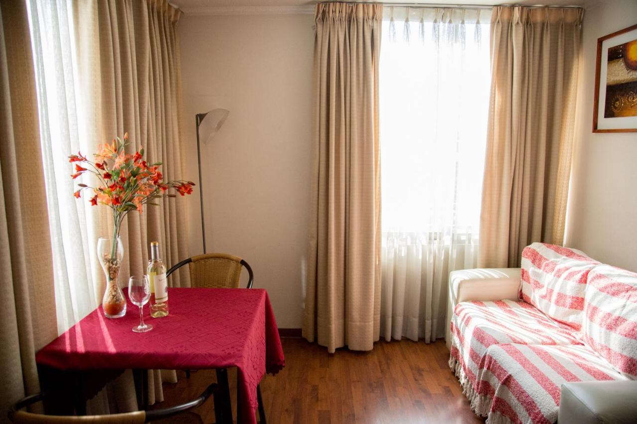 Boulevard Bellas Artes Suites Santiago Buitenkant foto
