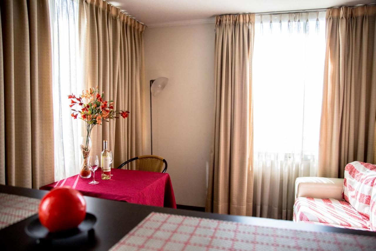 Boulevard Bellas Artes Suites Santiago Buitenkant foto